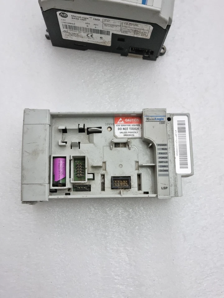ALLEN BRADLEY 1764-24BWA MICROLOGIX 1500 WITH 1764-LSP (Power On as Photo)